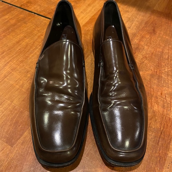 Prada womens  Loafers Slip On Brown Leather Sz 6 - Picture 4 of 6